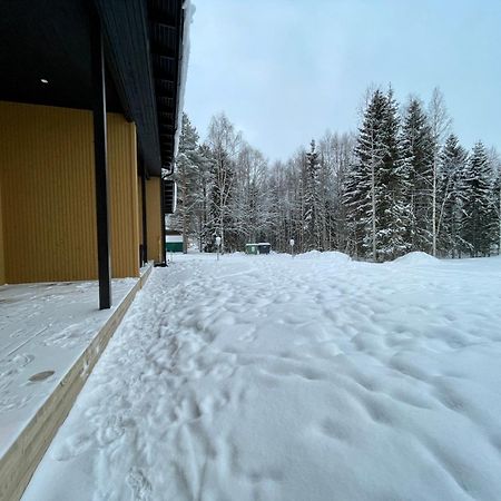 דירות רובניימי Nordic Wooden House מראה חיצוני תמונה