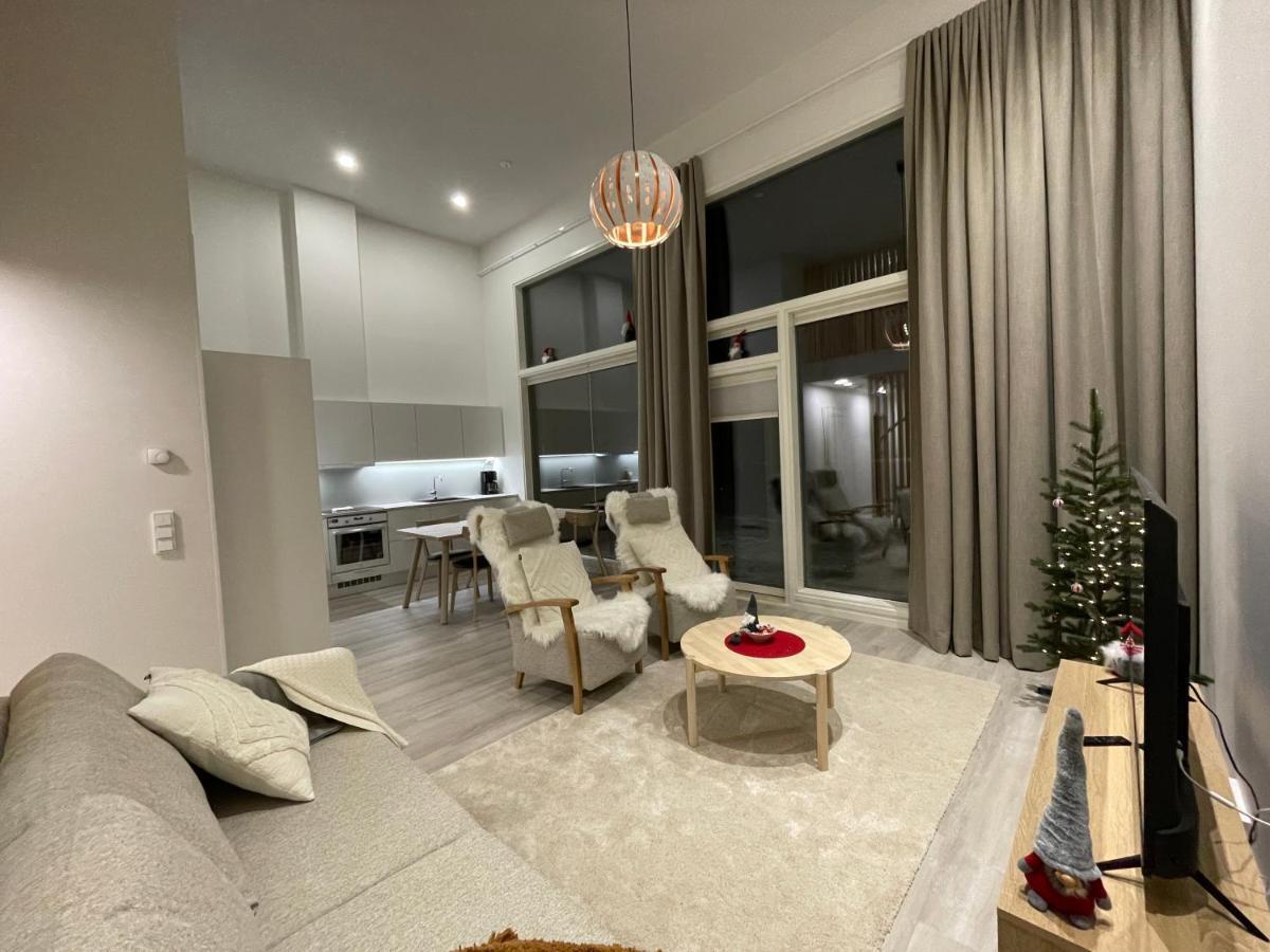 דירות רובניימי Nordic Wooden House מראה חיצוני תמונה